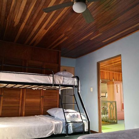 Vida Tropical Bed and Breakfast Alajuela Exteriör bild